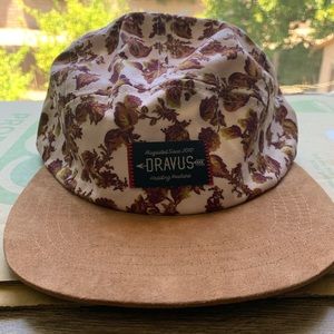 Dravus 5 panel hat